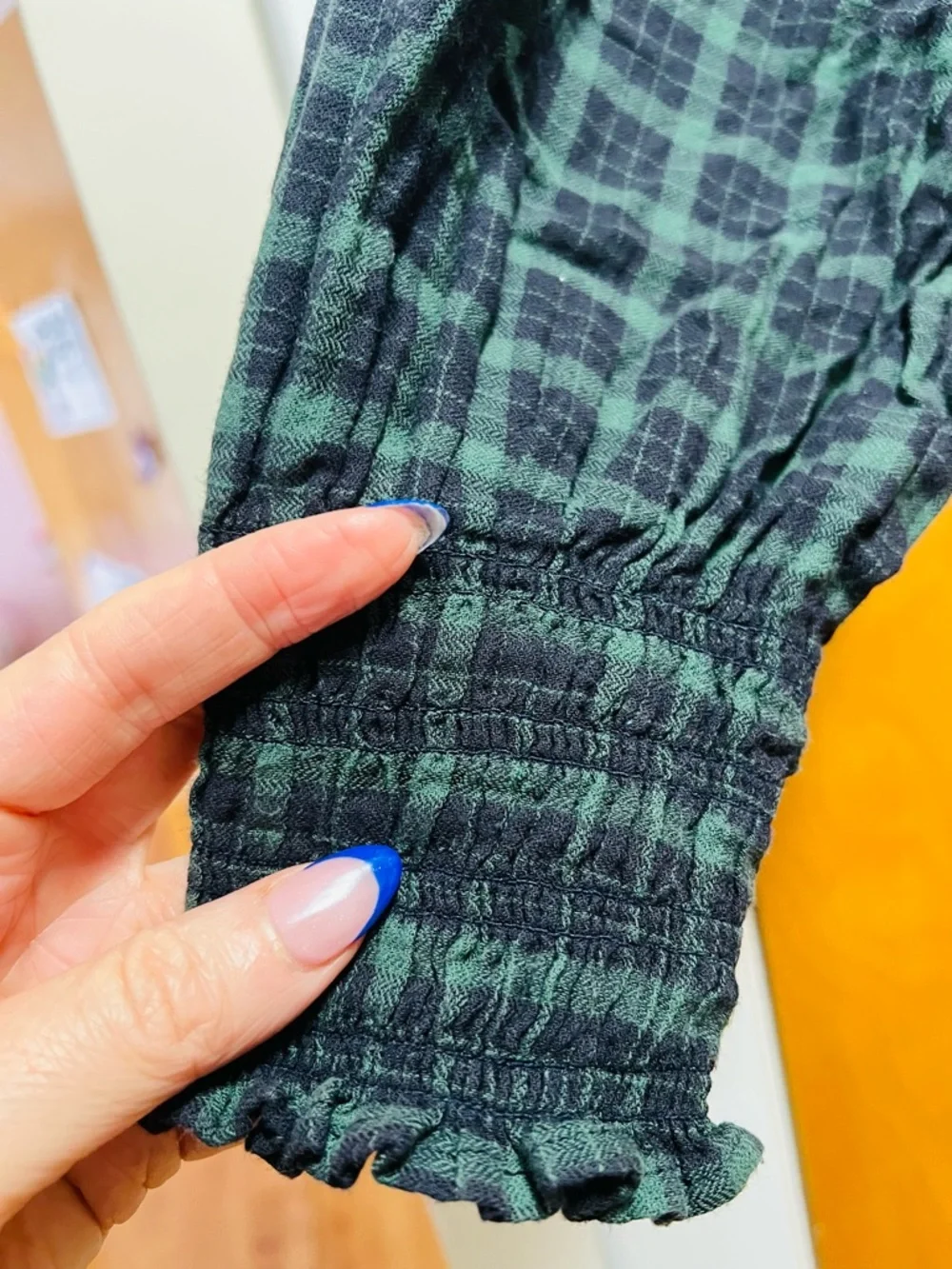 Madewell Dark Green and Black Smocked Plaid Peasant Top - Picture 3 of 8